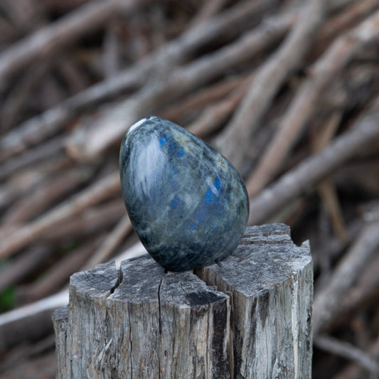 Labradorite Free Form